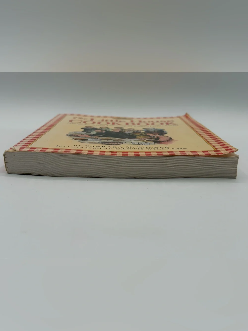 The Little House Cookbook: Frontier Foods from Laura Ingalls Wilder's Stories PB